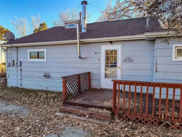 420 West E St, Basin, WY 82410