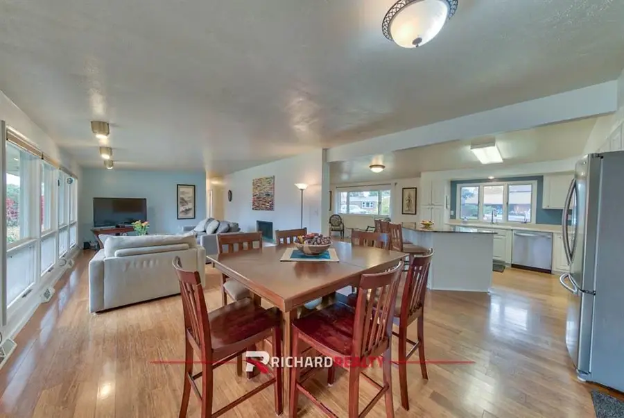 525 College Dr, Powell, WY 82435 - Image #2