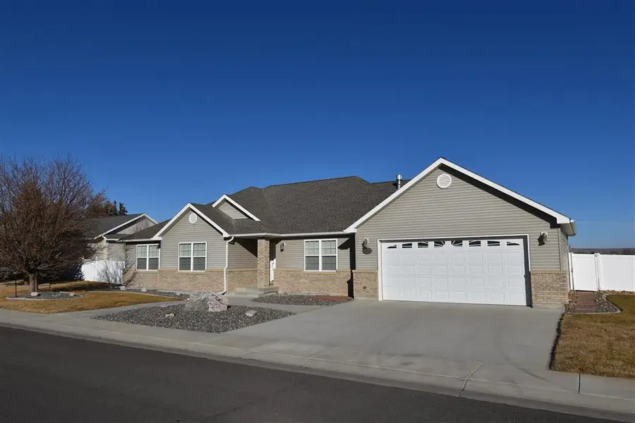 1231 Sequoia Dr, Powell, WY 82435 - Image #3