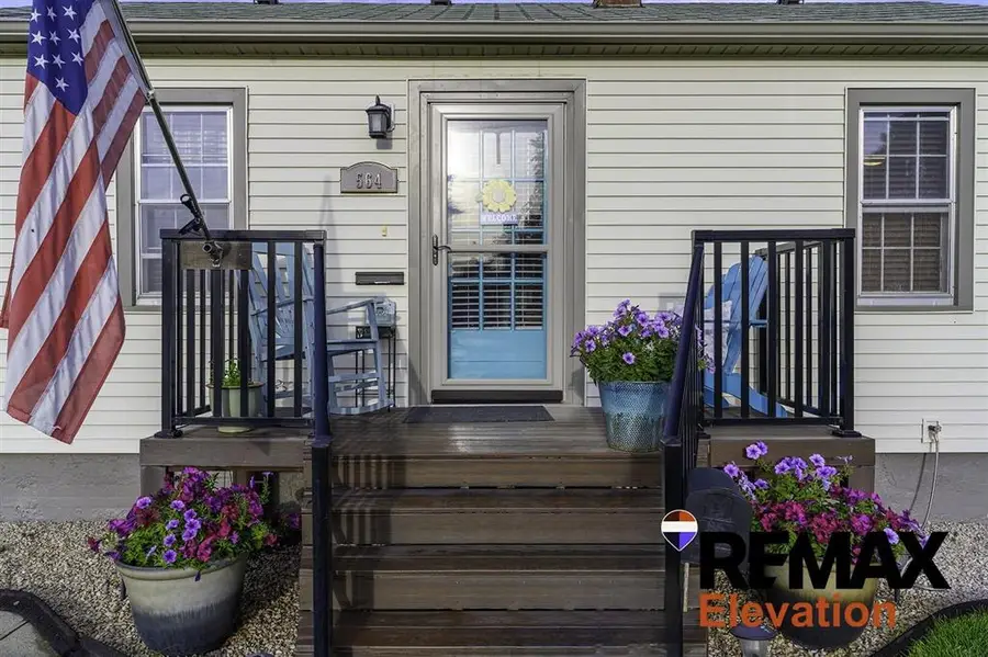 564 N Clark St, Powell, WY 82435 - #3