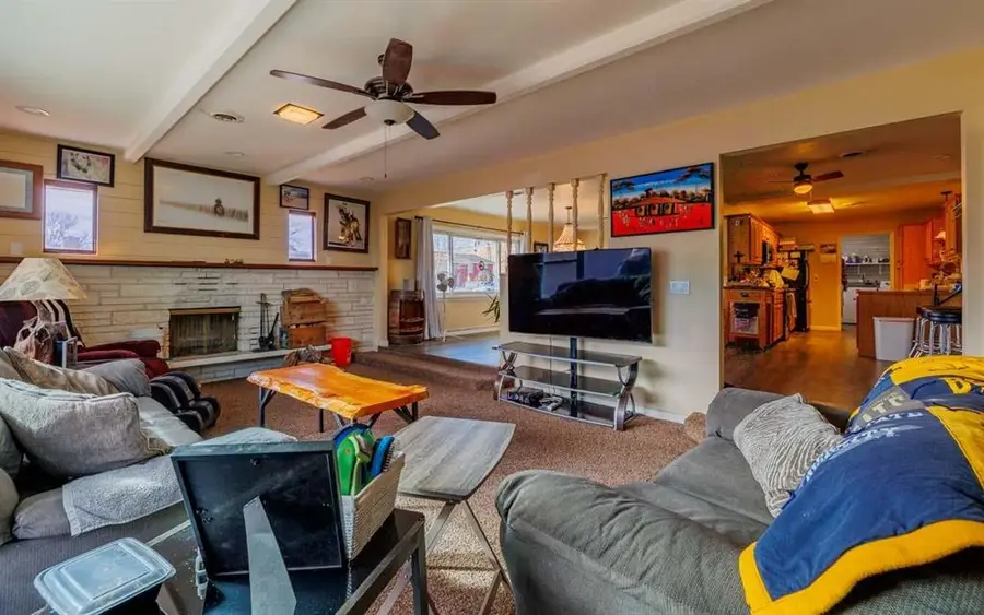 309 Carmon Ave, Lovell, WY 82431 - #3