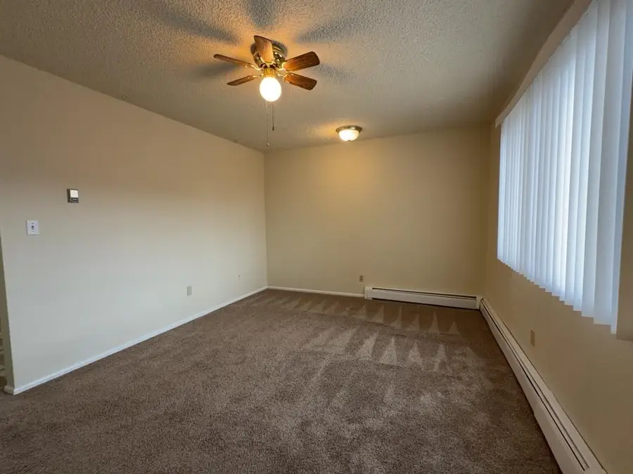 1825 Mountain View Dr, Cody, WY 82414 - #2