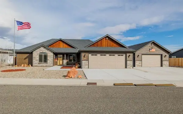 3031 Hardpan Ave, Cody, WY 82414