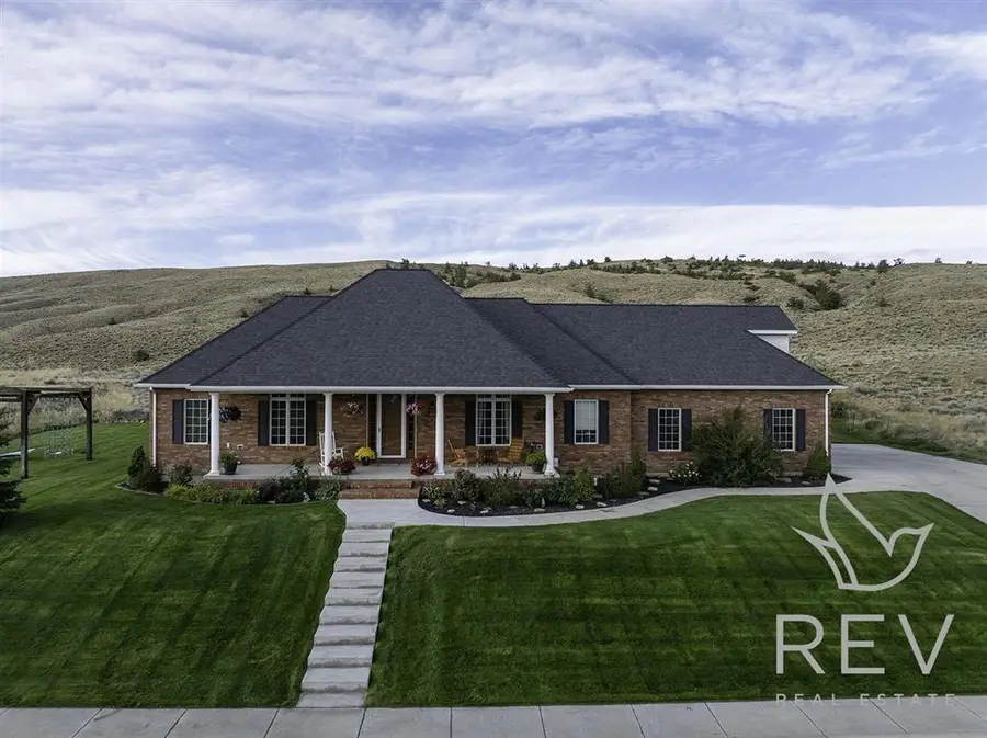 732 Links View Dr, Cody, WY 82414 - #2