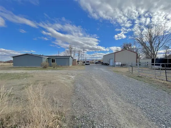 1280 Lane 8, Powell, WY 82435