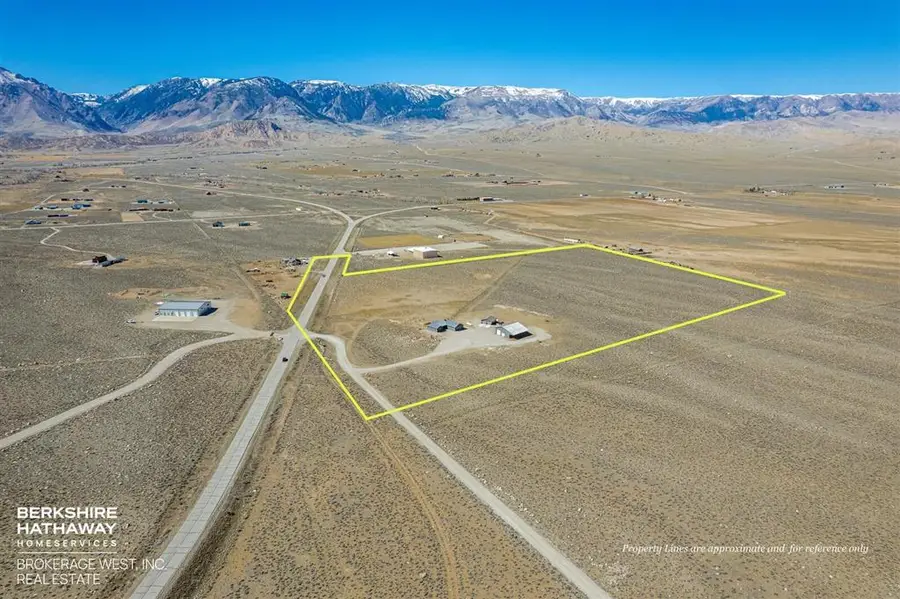 5 Cowboy Dr, Clark, WY 82435 - #2