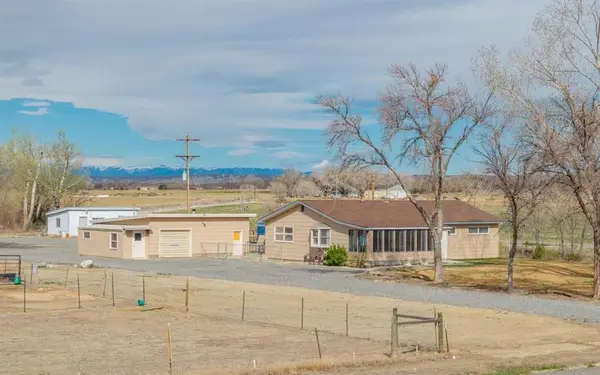 700 Big Horn Ave, Garland, WY 82435