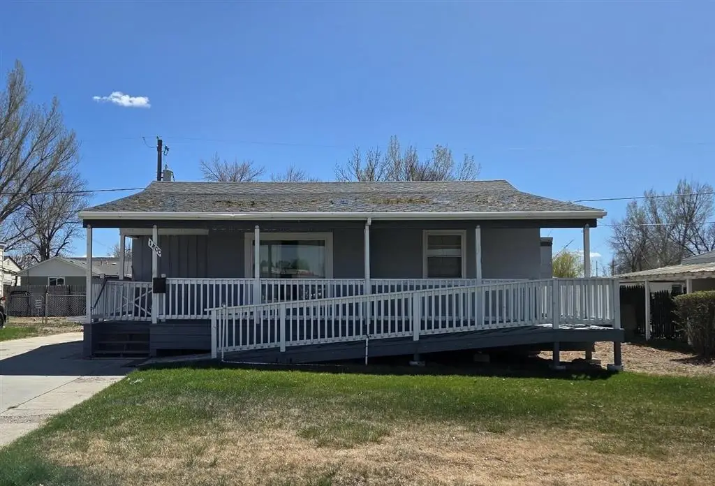 1400 Howell Ave, Worland, WY 82401 - #1