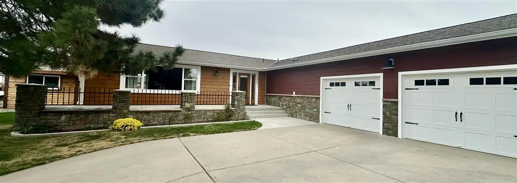 1801 Coburn Ave, Worland, WY 82401 - #1