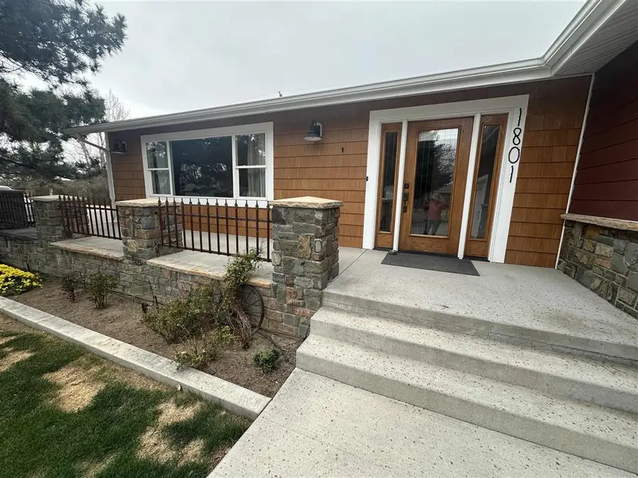 1801 Coburn Ave, Worland, WY 82401 - #2