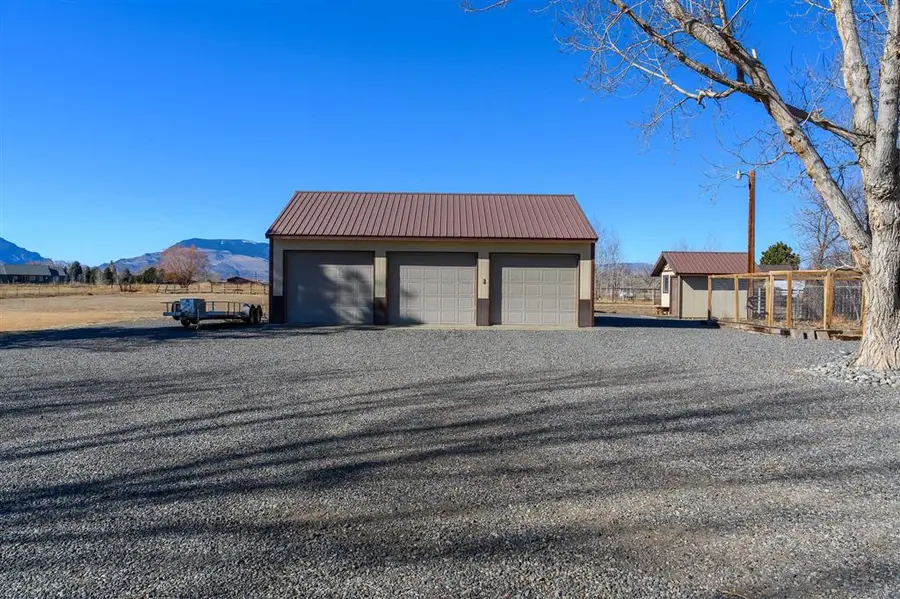 3938 Carter Mountain Dr, Cody, WY 82414 - #2