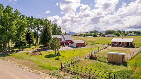 5 Longhorn Dr, Cody, WY 82414