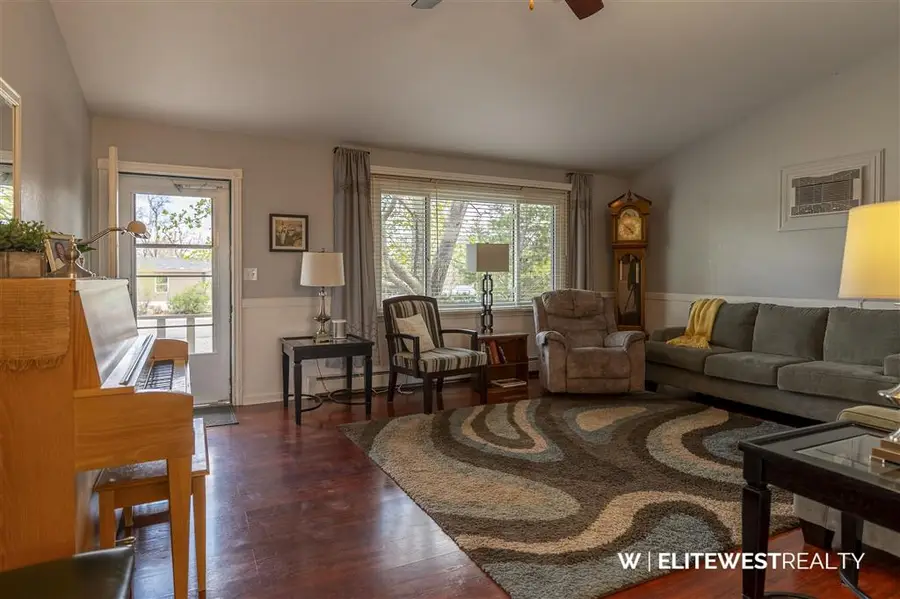 496 Birch St, Frannie, WY 82423 - #2
