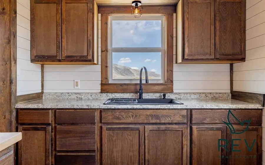 15 Arrowhead Dr, Cody, WY 82414 - #3