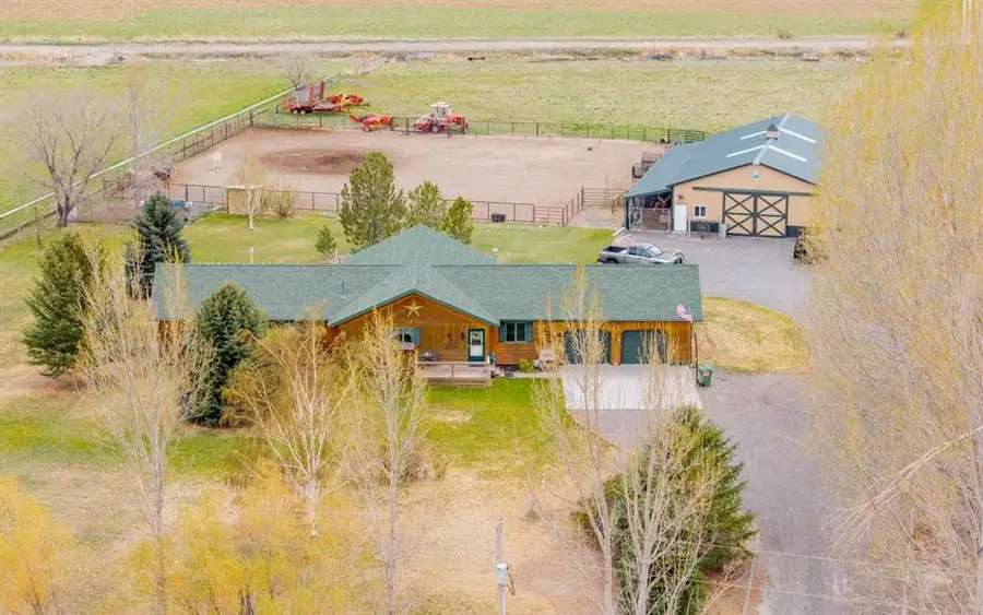 372 Lane 8, Powell, WY 82435 - #2