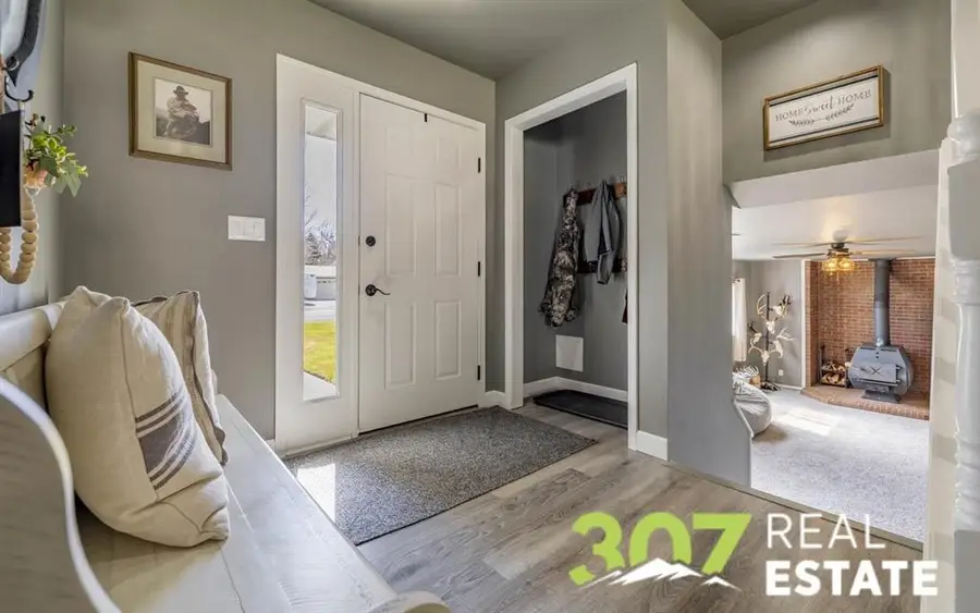 270 Grand St, Powell, WY 82435 - #3