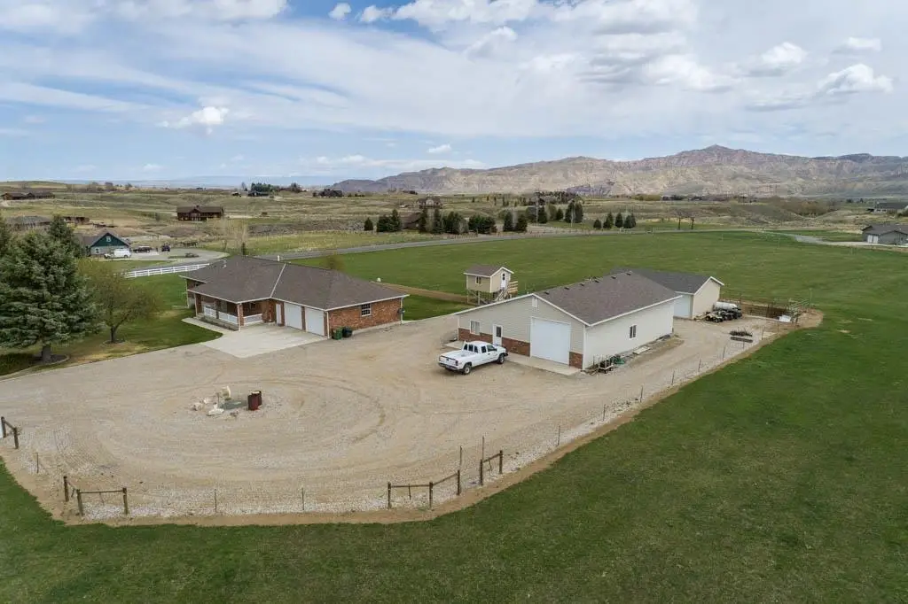 86 Rolling Hills Dr, Cody, WY 82414 - #1