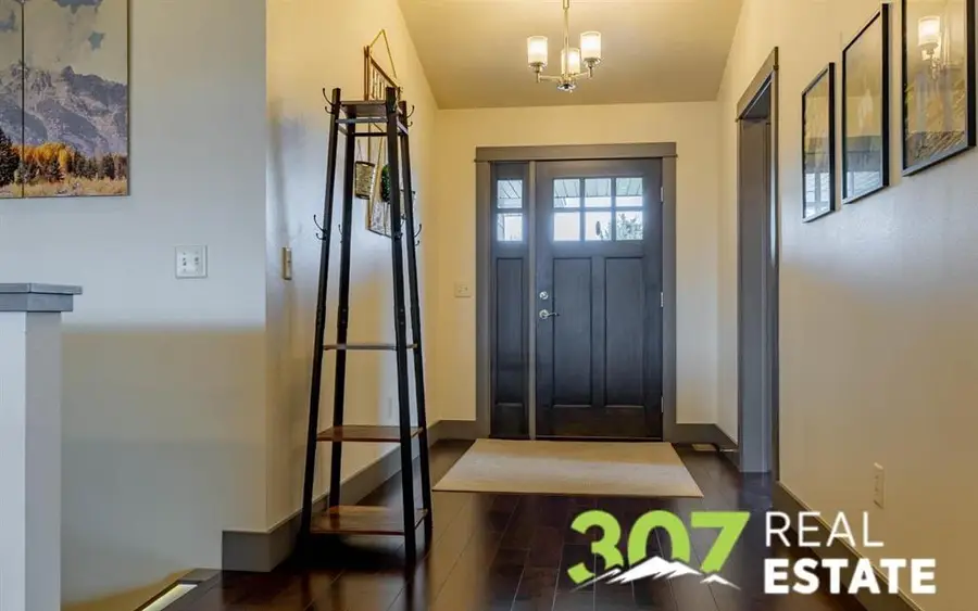 28 Gerber Ln, Cody, WY 82414 - #3