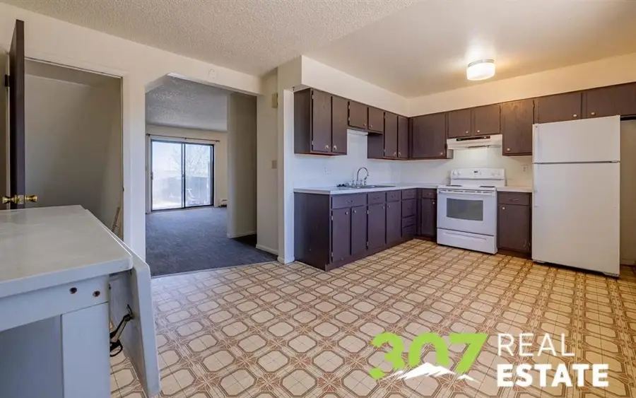 1649 N Park Dr, Cody, WY 82414 - #2