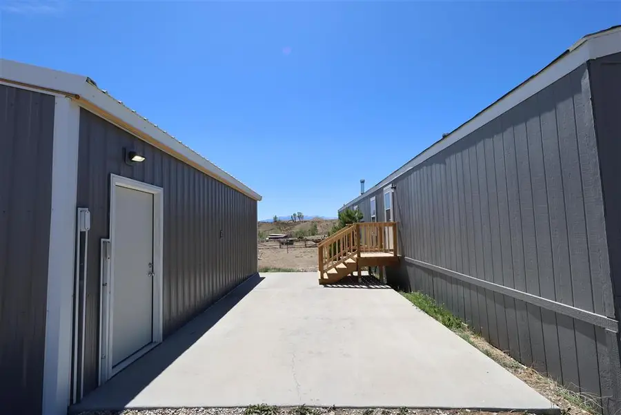 24 Oak Dr, Cody, WY 82414 - #2