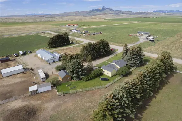 1083 Road 22, Powell, WY 82435
