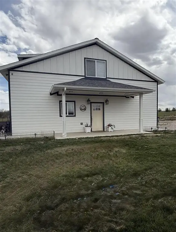 280 W Main St, Cowley, WY 82420 - #2