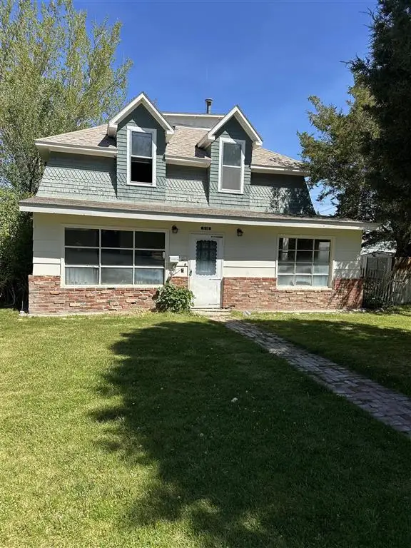 518 W F St, Basin, WY 82410
