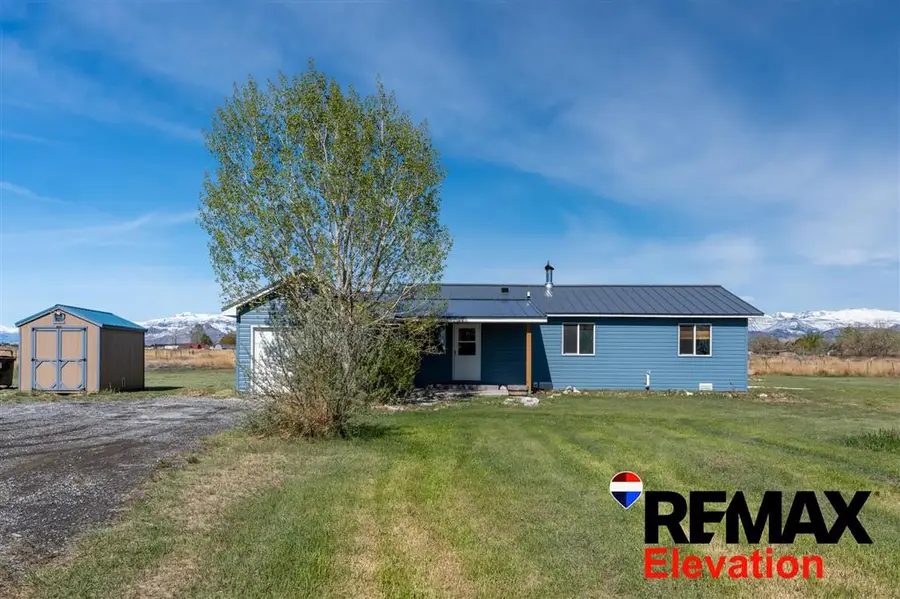 21 Sunburst Dr, Cody, WY 82414 - #3