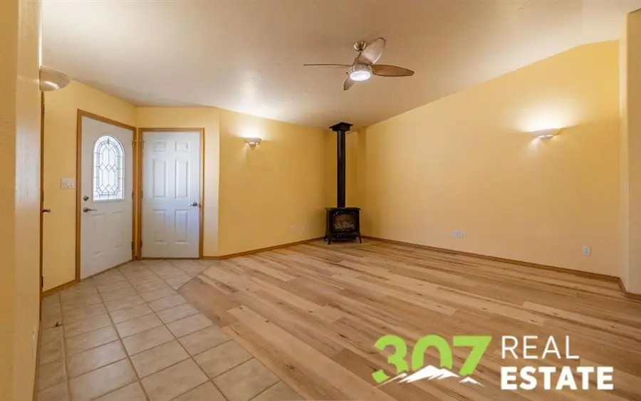 2830 Lincoln Ave, Cody, WY 82414 - #3