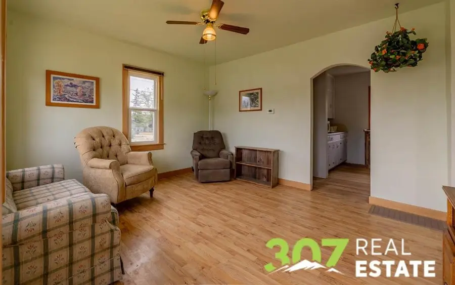354 W 4th St, Powell, WY 82435 - #2