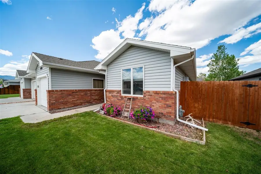 2925 Kent Ave, Cody, WY 82414 - #2