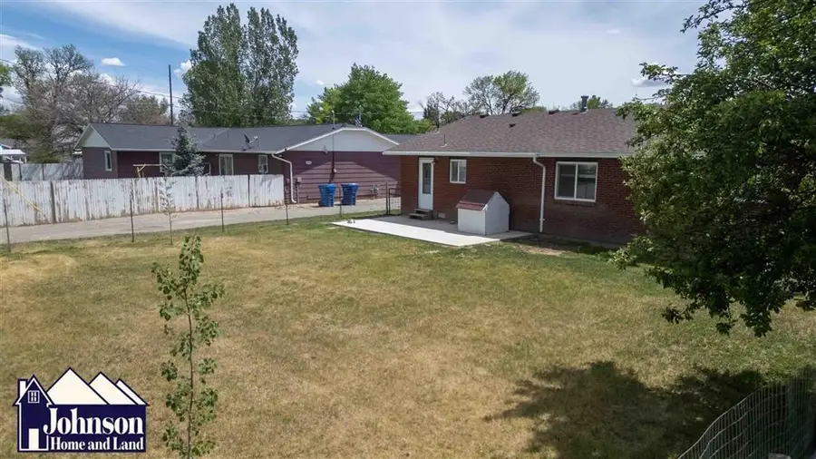 175 E 7th St, Lovell, WY 82431 - #3