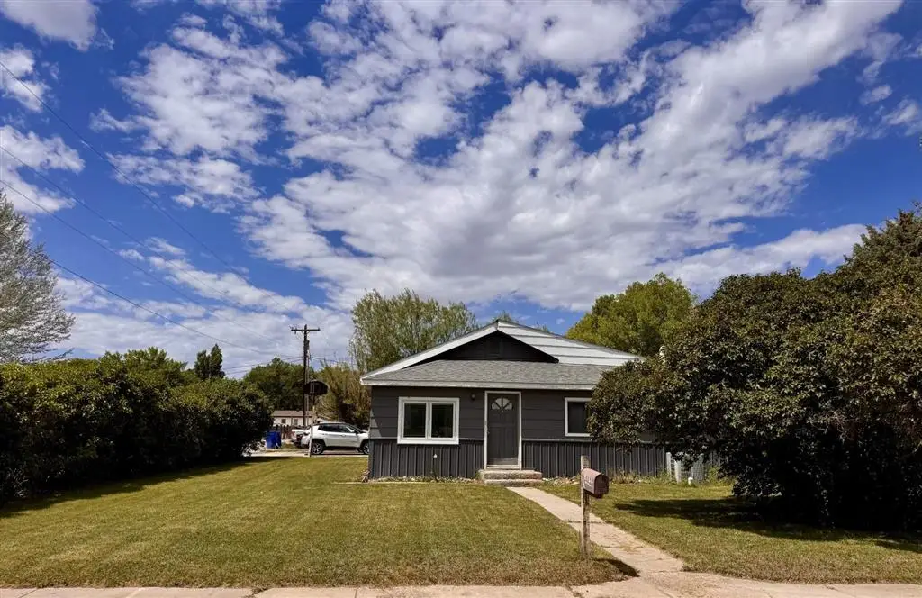 736 Kansas Ave, Lovell, WY 82431 - #1