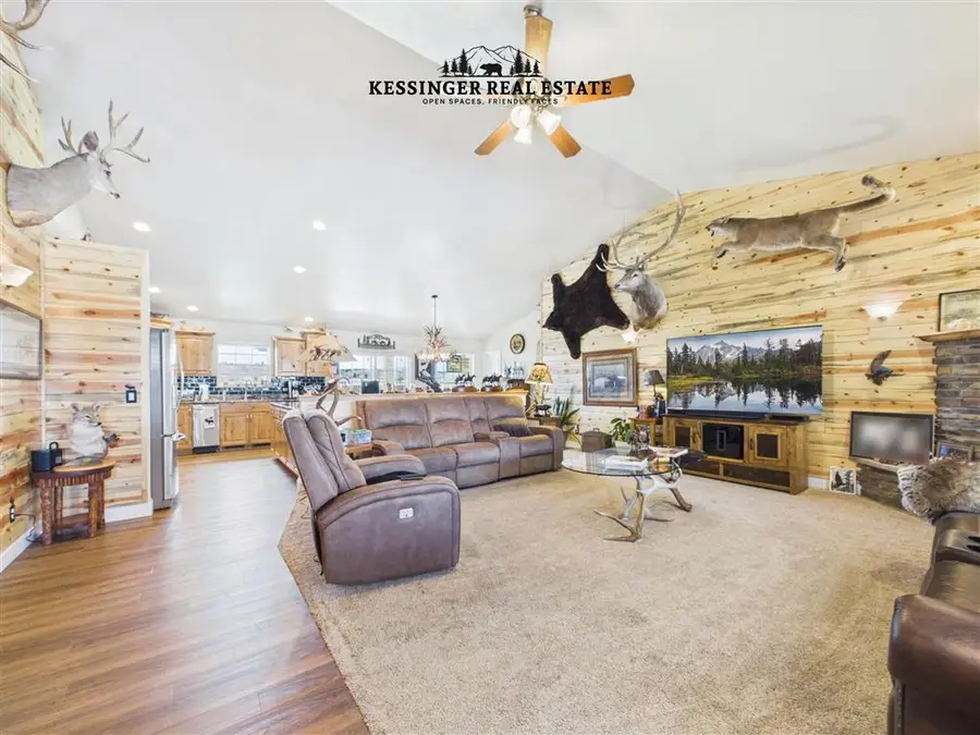 3532 Maple Leaf Ave, Cody, WY 82414 - #3