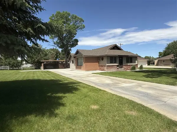 764 Shoshone Ave, Lovell, WY 82431