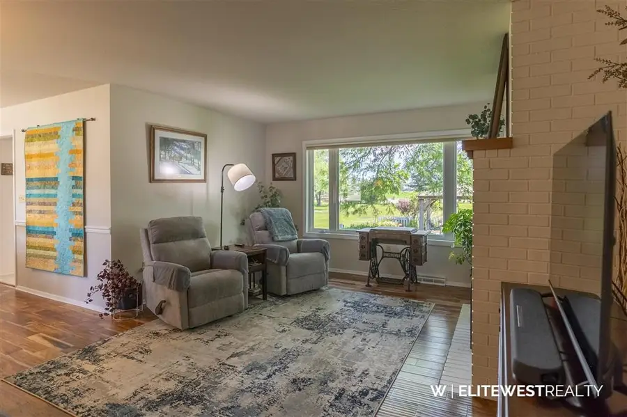 807 Road 8 1/2, Powell, WY 82435 - #3