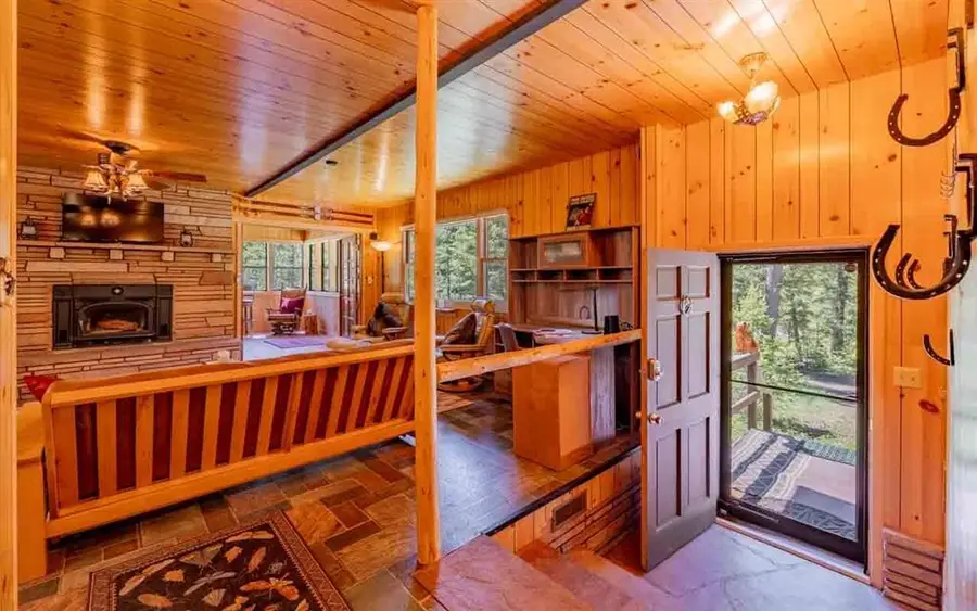 8 Mormon Creek Rd, Cody, WY 82414 - #2