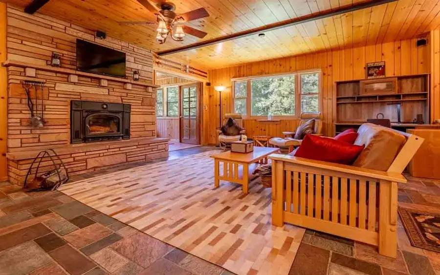 8 Mormon Creek Rd, Cody, WY 82414 - #3