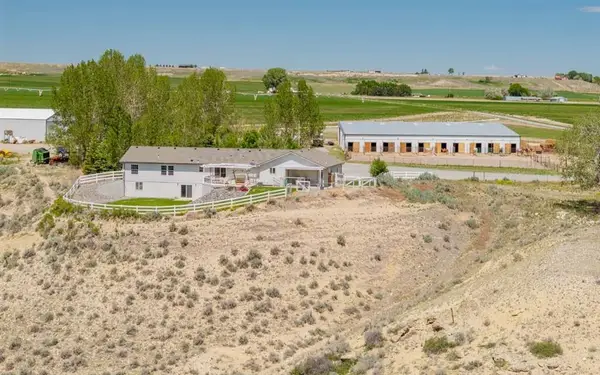 1870 Lane 12, Powell, WY 82435