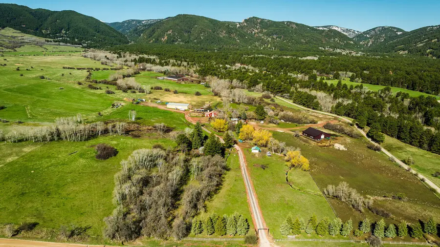 48 Wagon Box Road, Story, WY 82842 - Image #2