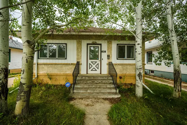 838 S Sheridan Avenue, Sheridan, WY 82801