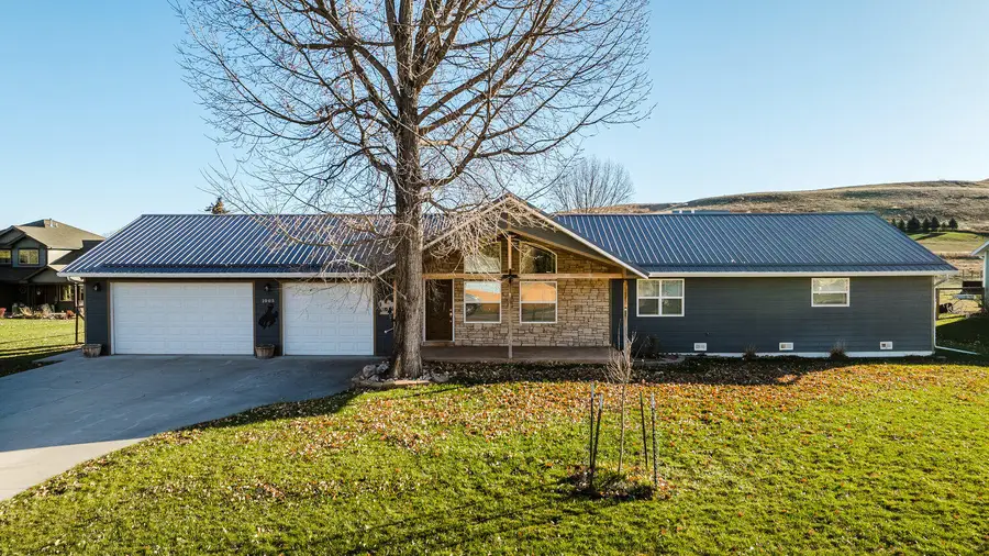 1005 Beckton Road, Dayton, WY 82836 - Image #2
