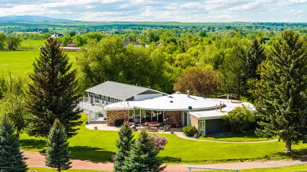 18 Circle 8 Drive, Sheridan, WY 82801