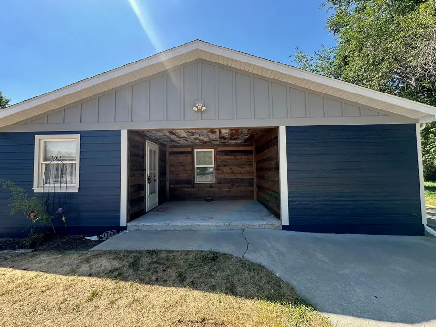 732 N Carrington Avenue, Buffalo, WY 82834 - #2