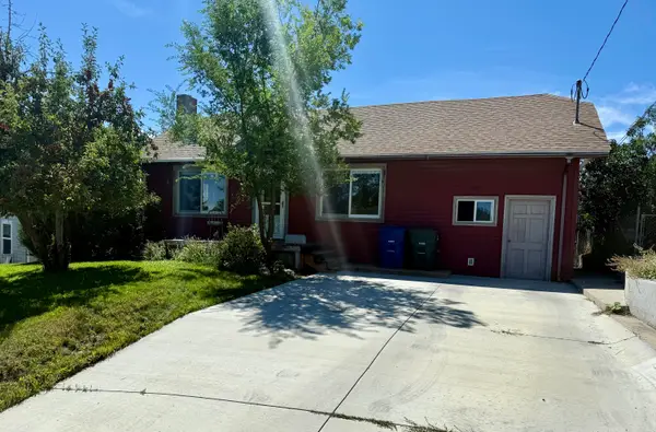 262 Lewis Street, Sheridan, WY 82801