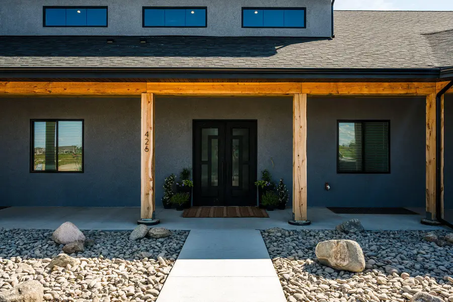 426 Kingfisher Avenue, Sheridan, WY 82801 - Image #2