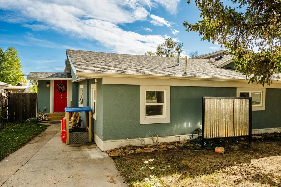 631 N Adams Avenue, Buffalo, WY 82834 - #2