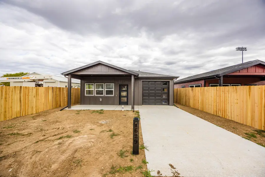 1629 Dana Avenue, Sheridan, WY 82801 - #3