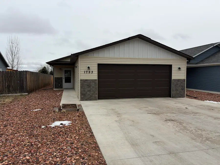 1753 Yonkee Avenue, Sheridan, WY 82801 - #3