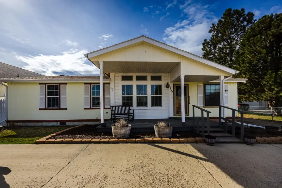 1152 E 3rd Avenue, Sheridan, WY 82801 - #2